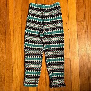 Patagonia girls size 5 patterned fleece pants